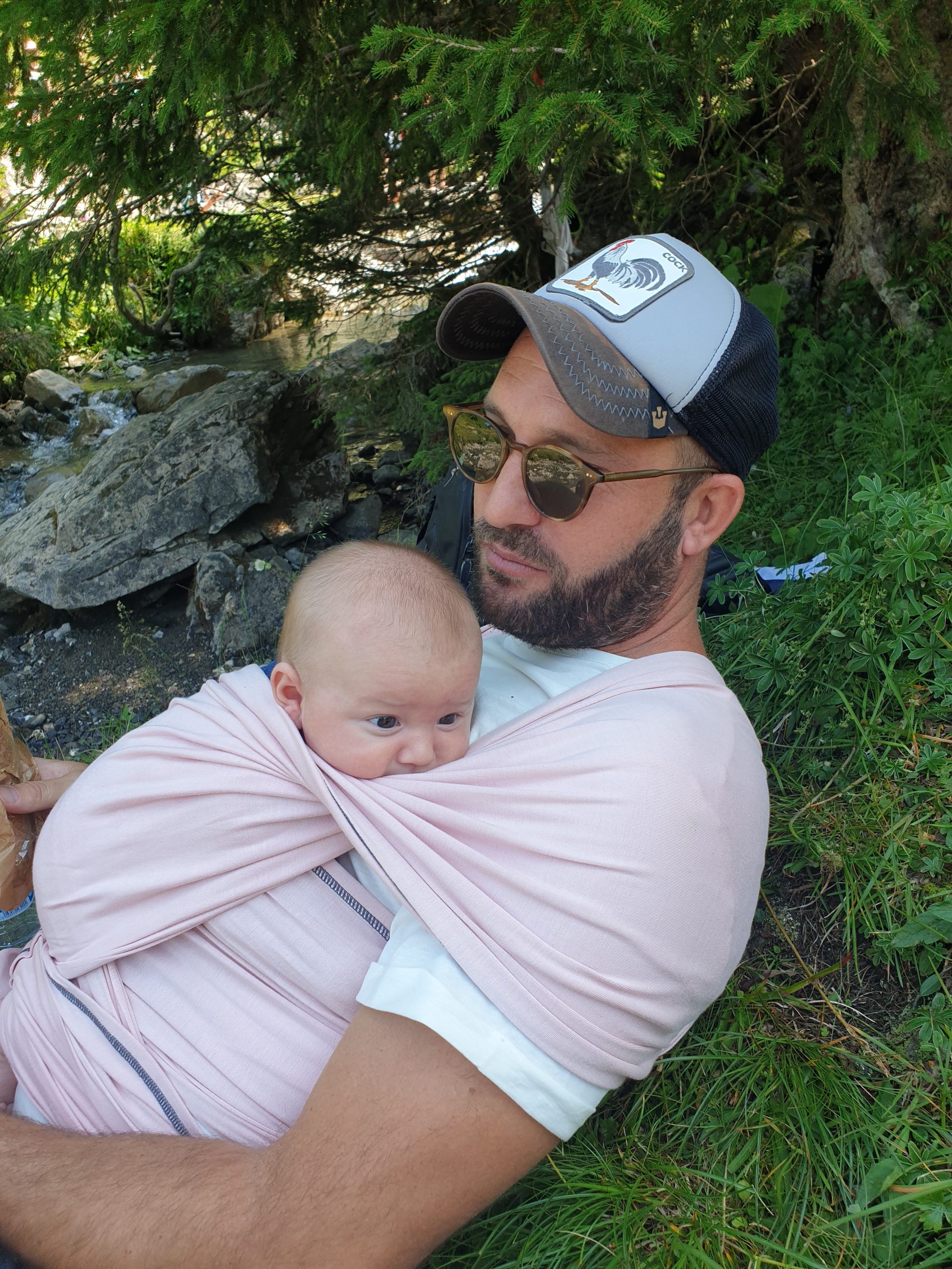 Préparer votre premier voyage en avion avec bébé.