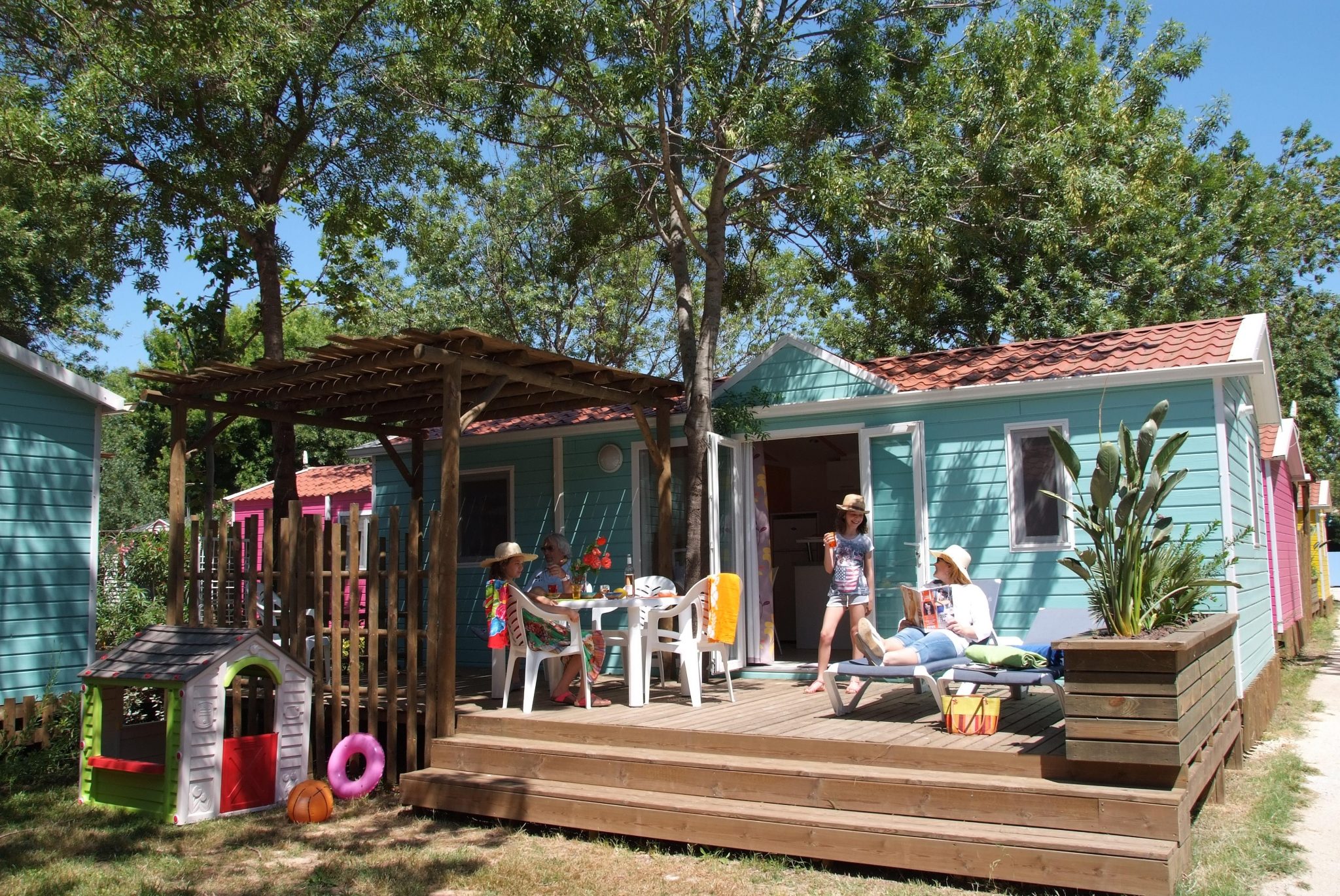 Vacances en camping à Hyères dans le Var en famille Bouge Ta Tribu
